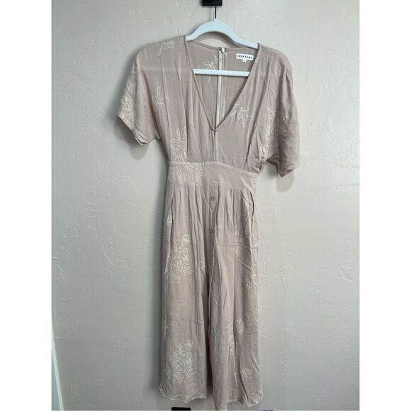 Jessakae Pale Pink Embroidered Dress - Picture 1 of 4